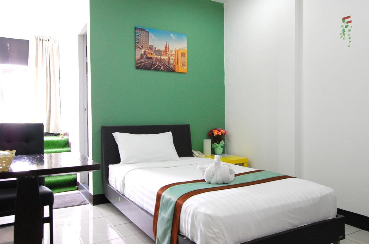 Yadoya @ Thonglor Hotel Bangkok Exterior foto